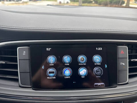 2018 Buick Enclave Essence