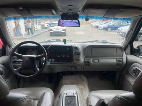 1998 Chevrolet Suburban K1500