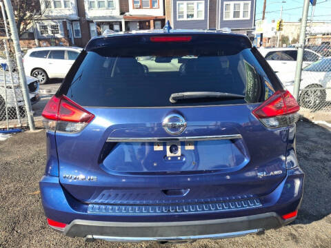 2017 Nissan Rogue SL