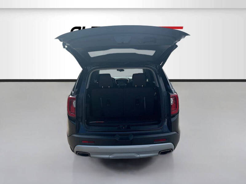2022 GMC Acadia SLE