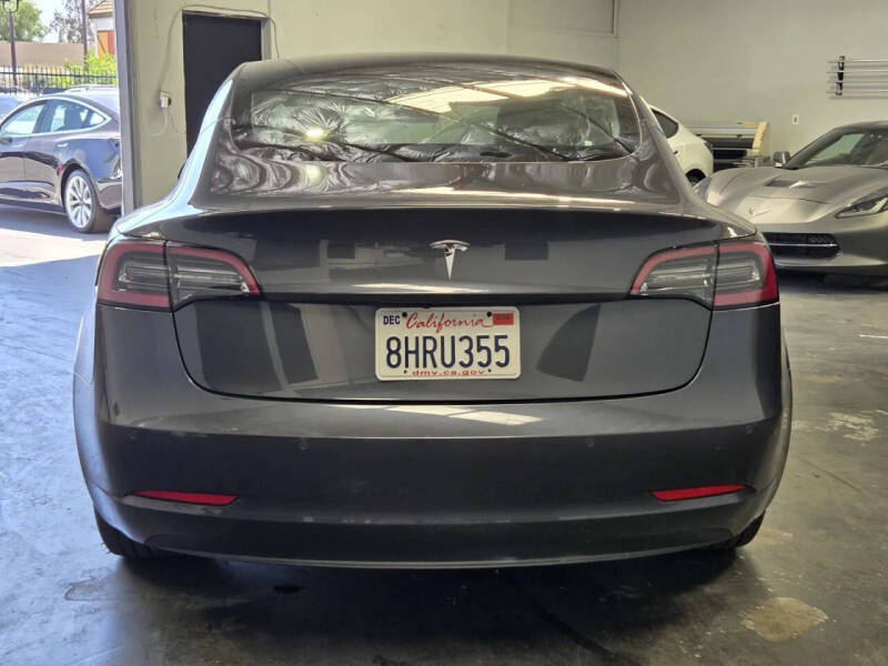 2018 Tesla Model 3 Mid Range