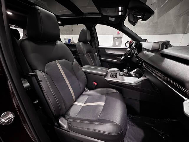 2024 Mazda CX-90 Plug-in Hybrid Premium Plus