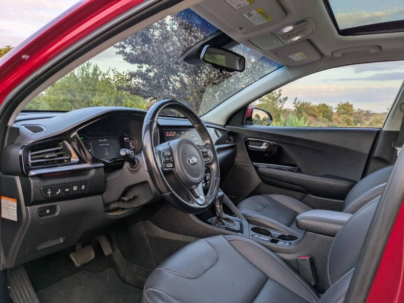 2020 Kia Niro EX Premium