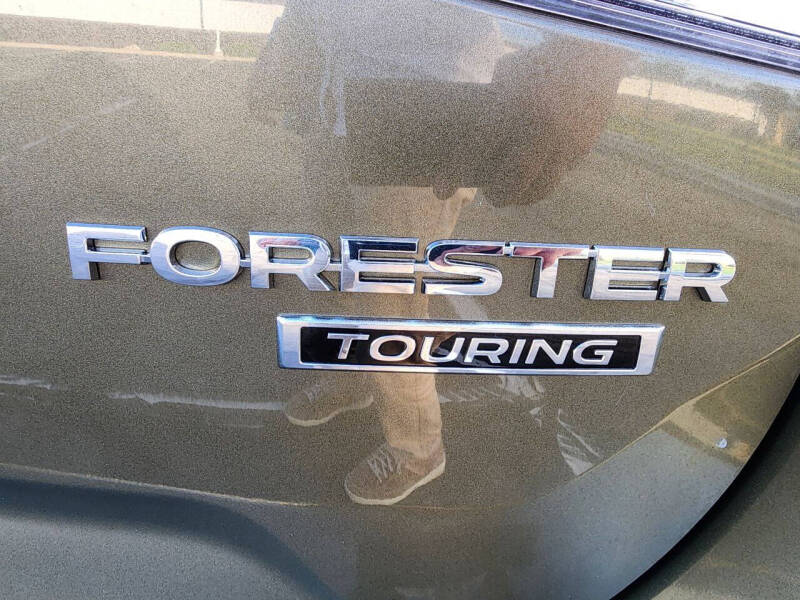 2023 Subaru Forester Touring