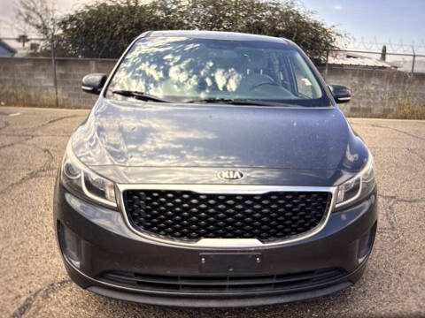 2017 Kia Sedona LX