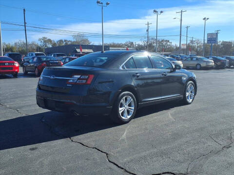 2013 Ford Taurus SEL