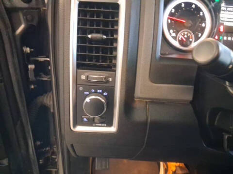 2019 RAM 1500 Classic SLT