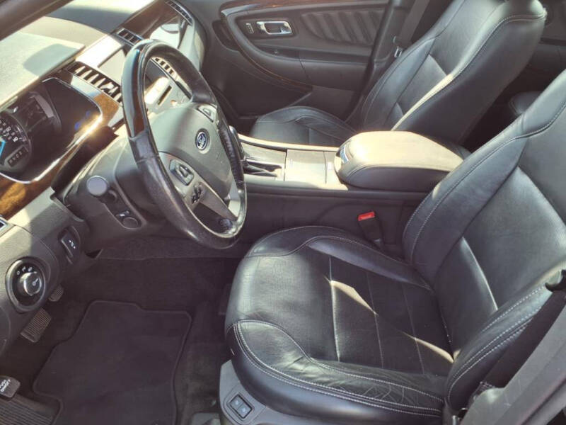 2014 Ford Taurus Limited