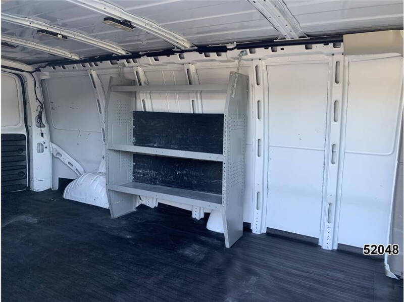 2023 Chevrolet Express 2500