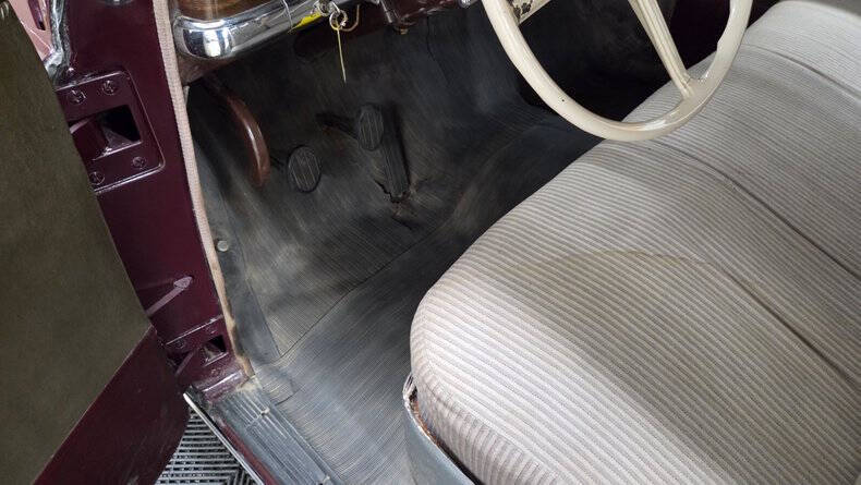 1950 Plymouth Deluxe