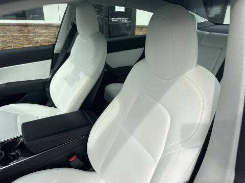 2020 Tesla Model 3 Performance