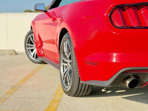 2017 Ford Mustang EcoBoost Premium