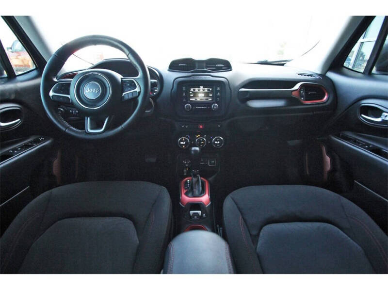 2016 Jeep Renegade Trailhawk