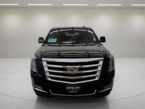 2020 Cadillac Escalade ESV Premium Luxury