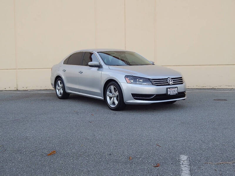2014 Volkswagen Passat 1.8T Wolfsburg Edition PZEV