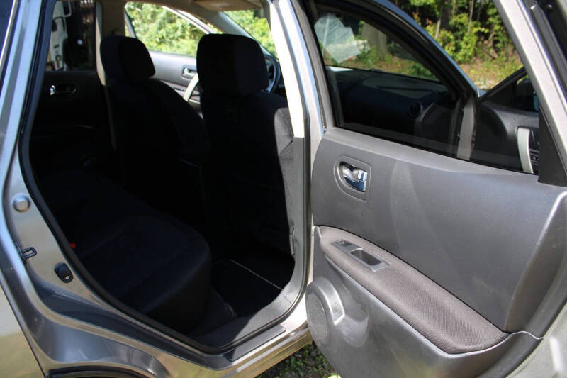 2012 Nissan Rogue S