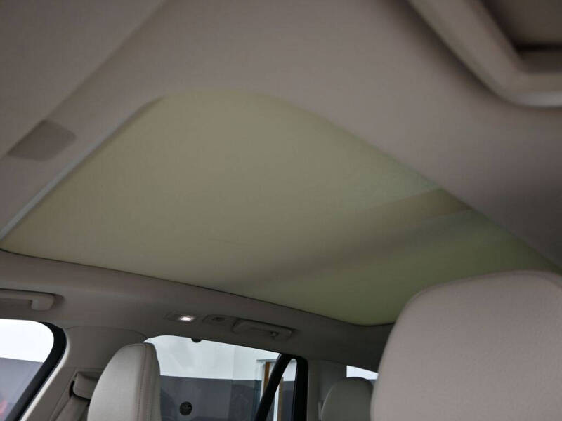 2023 Volvo XC90 B6 Plus Bright Theme 7P