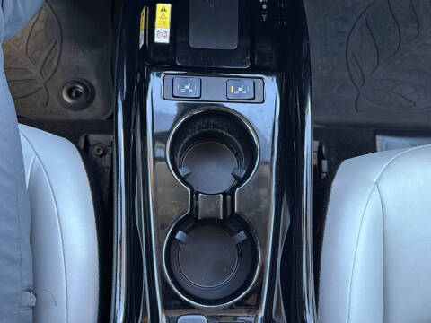 2021 Toyota Prius XLE AWD-e