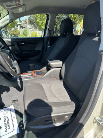 2014 Chevrolet Traverse LT