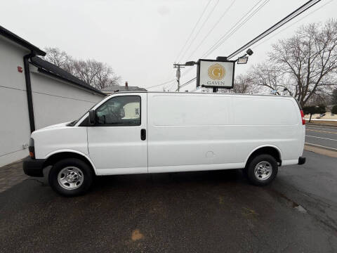 2023 Chevrolet Express 2500