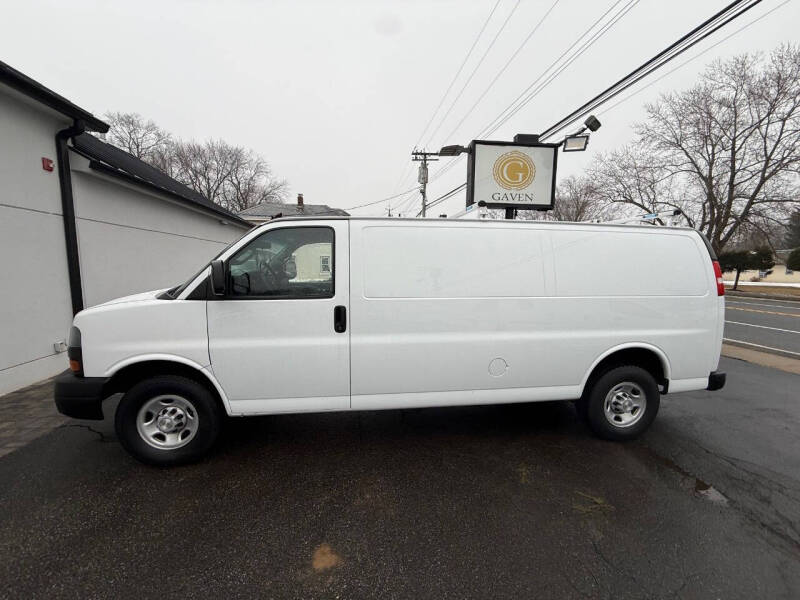 2023 Chevrolet Express 2500