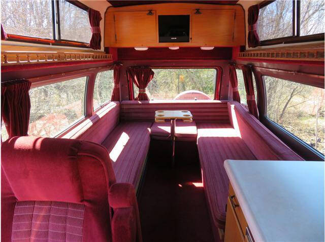 1989 Dodge Ram Van