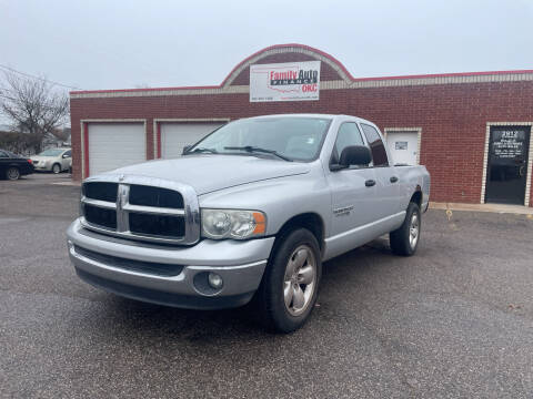 2005 Dodge Ram 1500 for sale at Family Auto Finance OKC LLC in Oklahoma City OK