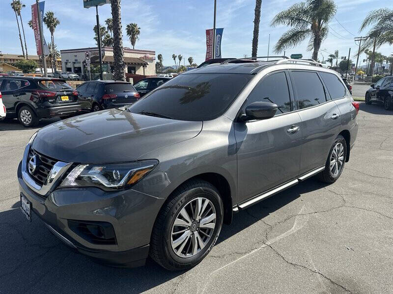 2020 Nissan Pathfinder S