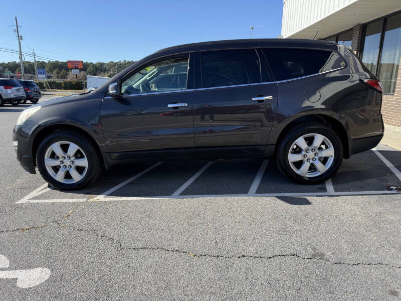 2017 Chevrolet Traverse LT