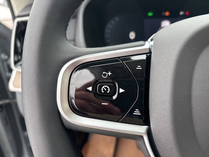 2026 Volvo XC90 B6 Plus 7P