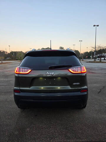 2019 Jeep Cherokee Latitude