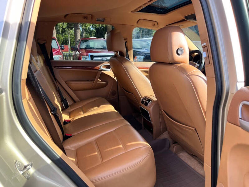 2004 Porsche Cayenne S