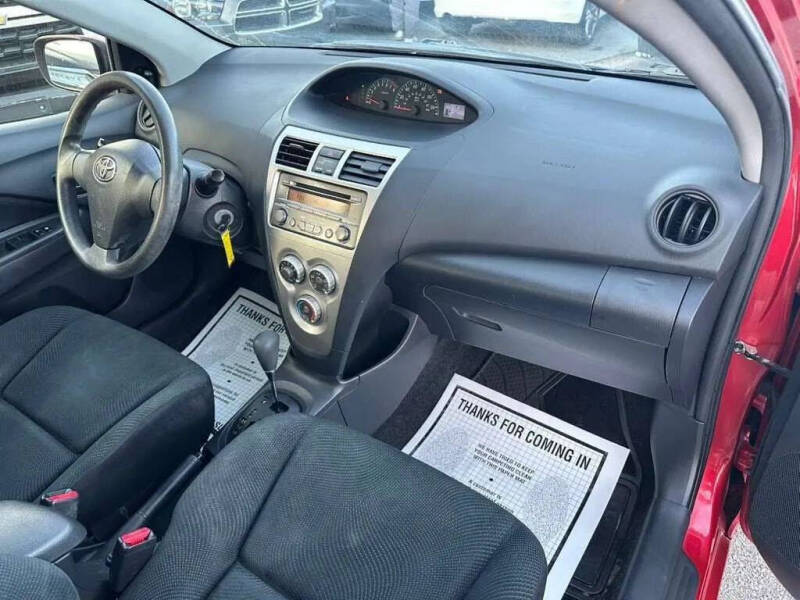 2011 Toyota Yaris