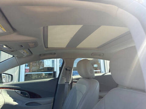 2012 Buick LaCrosse Premium 1