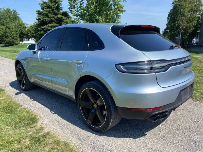 2020 Porsche Macan S