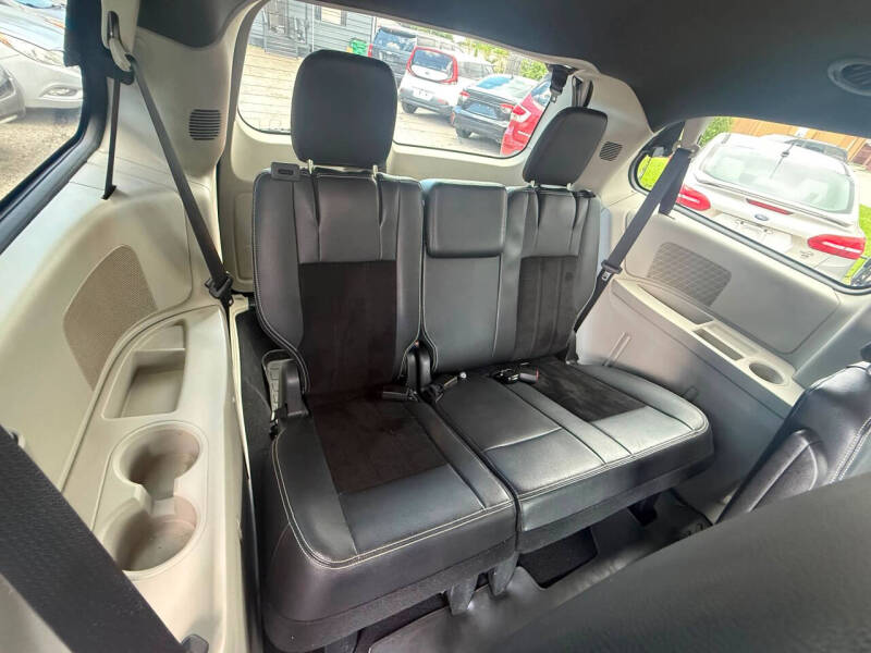 2017 Dodge Grand Caravan SXT