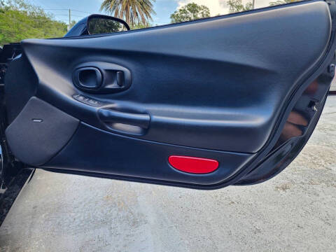 2003 Chevrolet Corvette