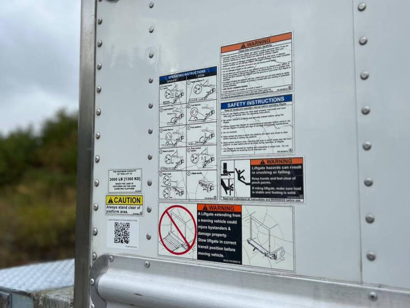 2020 Freightliner M2 106