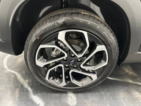 2025 Chevrolet Trax RS