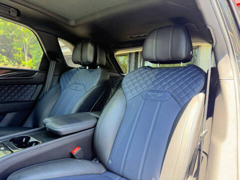 2021 Bentley Bentayga V8