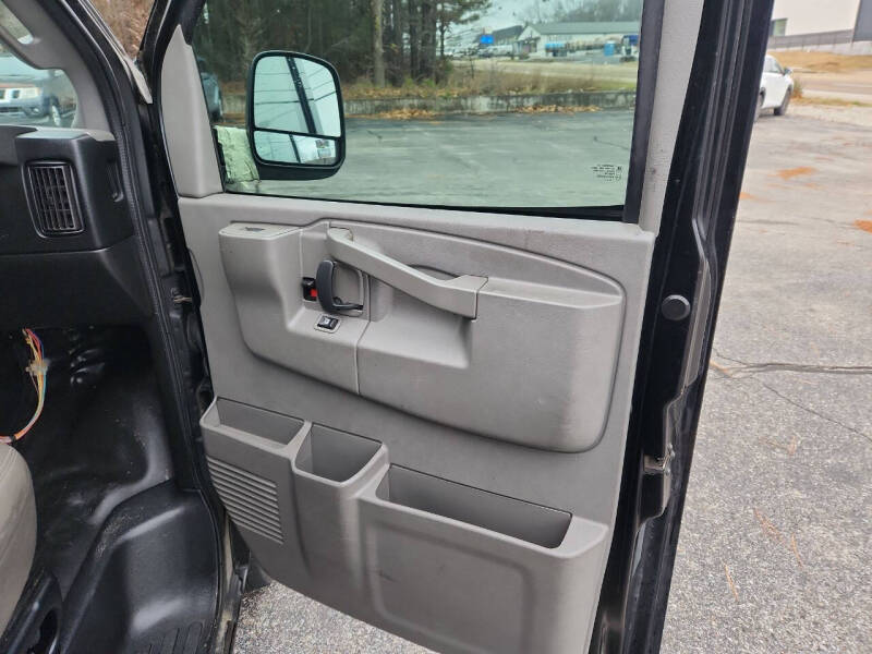 2017 Chevrolet Express 2500