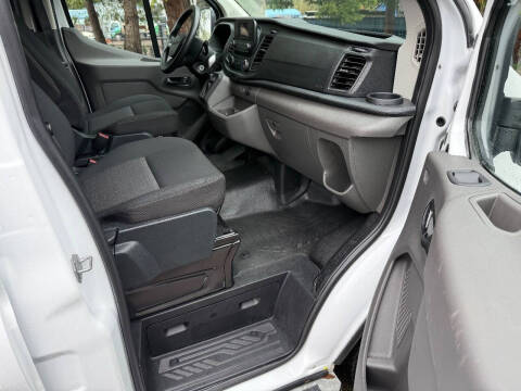 2023 Ford Transit 250