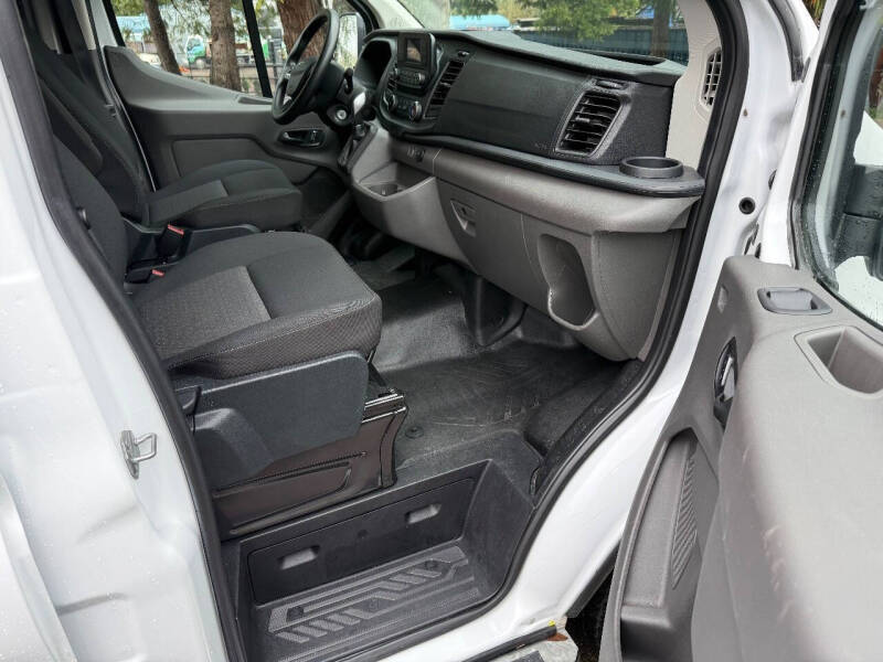 2023 Ford Transit 250