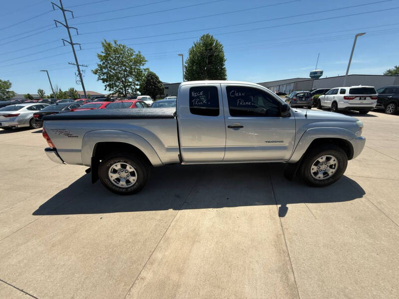 2006 Toyota Tacoma PreRunner V6