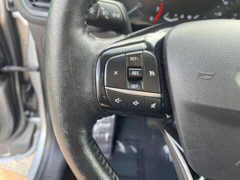 2021 Ford Escape SEL
