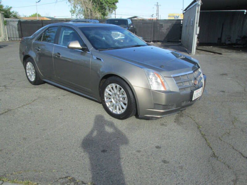2011 Cadillac CTS for sale at Unique Plaza Auto Sales in Sacramento CA