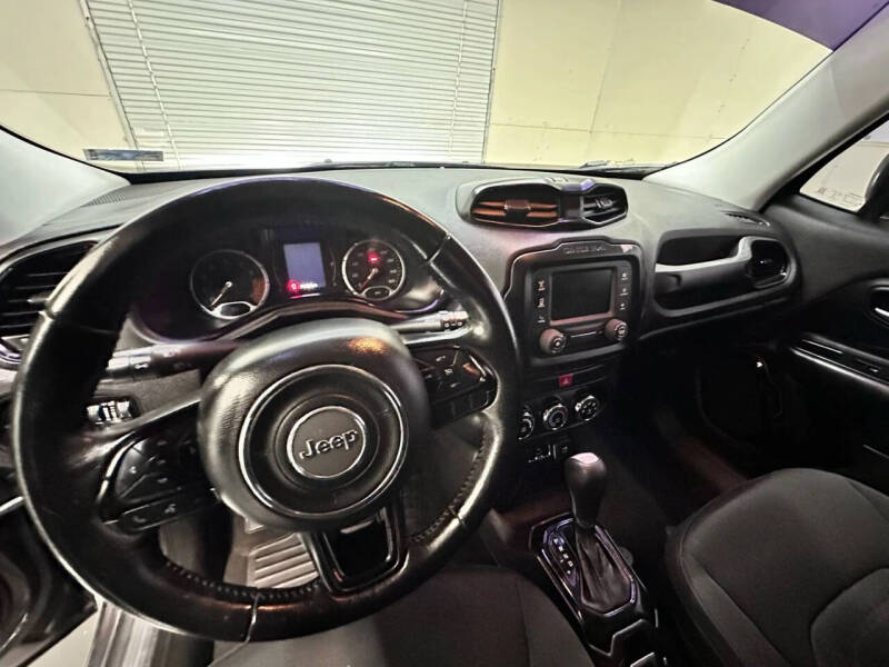 2017 Jeep Renegade Altitude