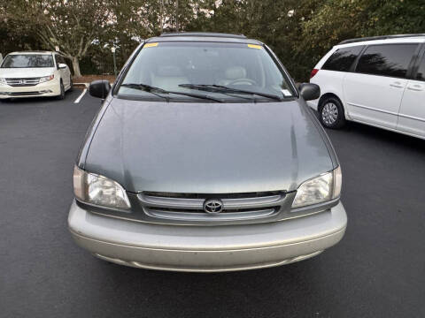 1998 Toyota Sienna XLE