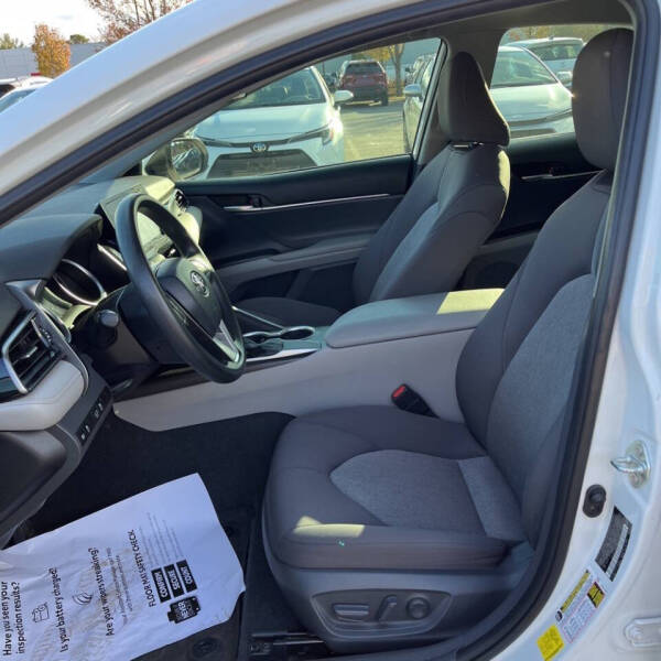 2021 Toyota Camry LE