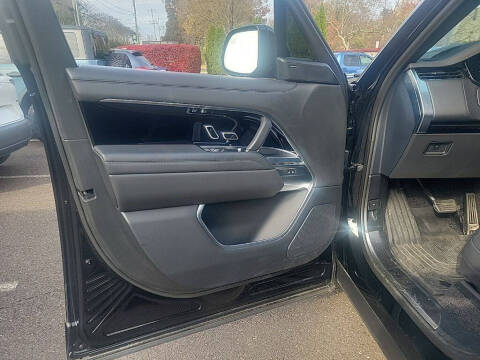 2023 Land Rover Range Rover P530 SE